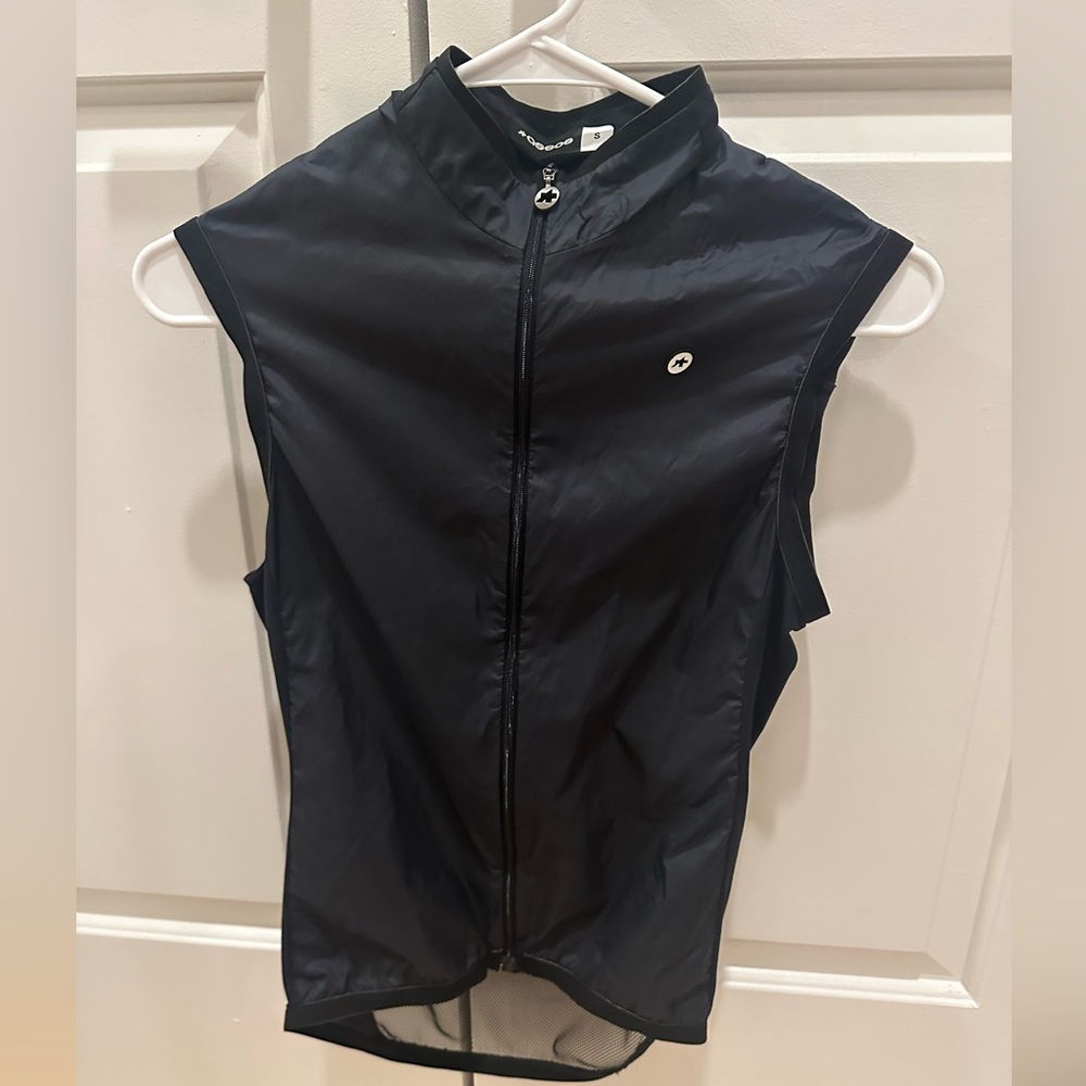 Women’s Assos Uma GT Vest